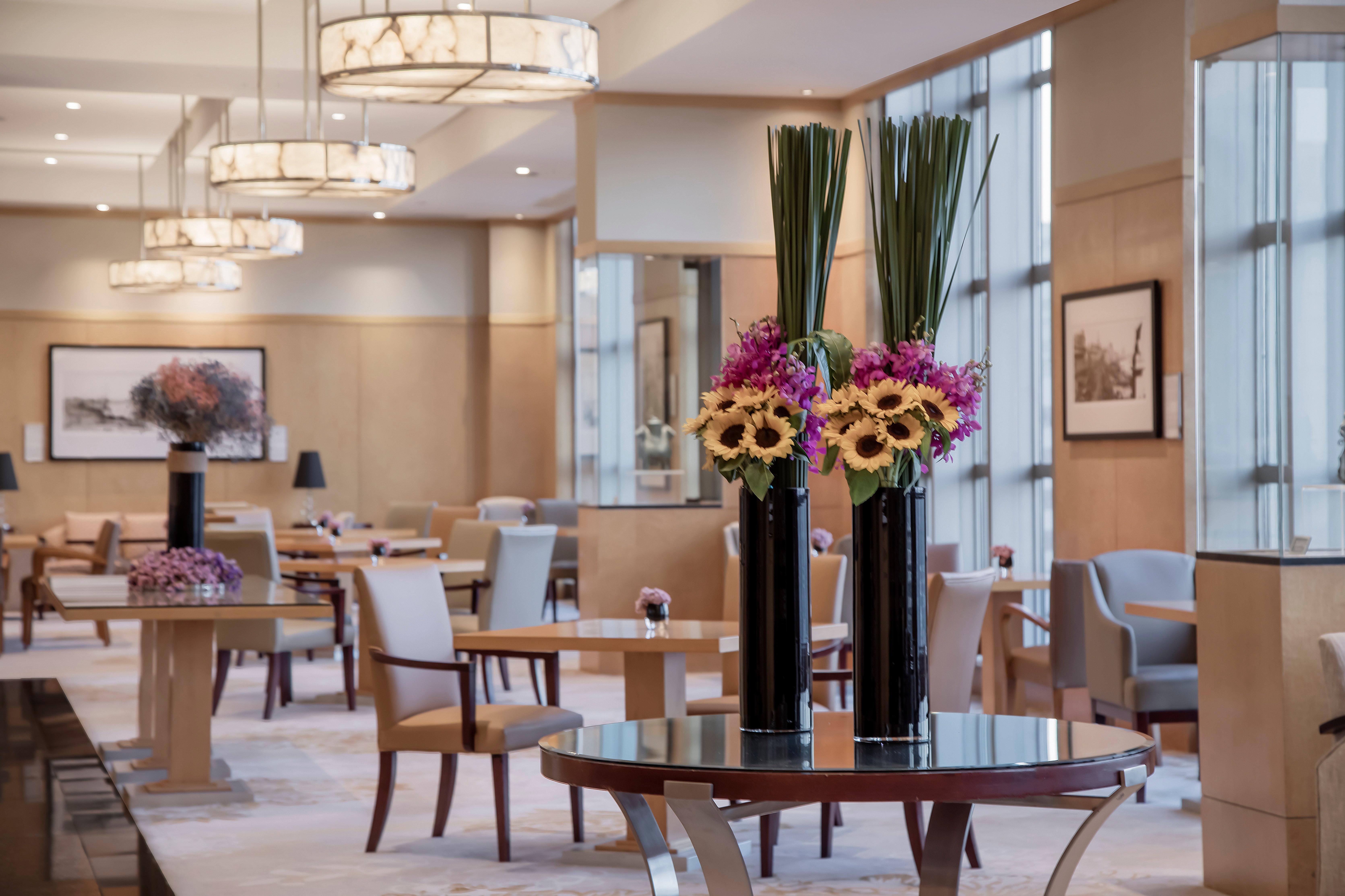 Intercontinental Shanghai Pudong By Ihg Exterior photo