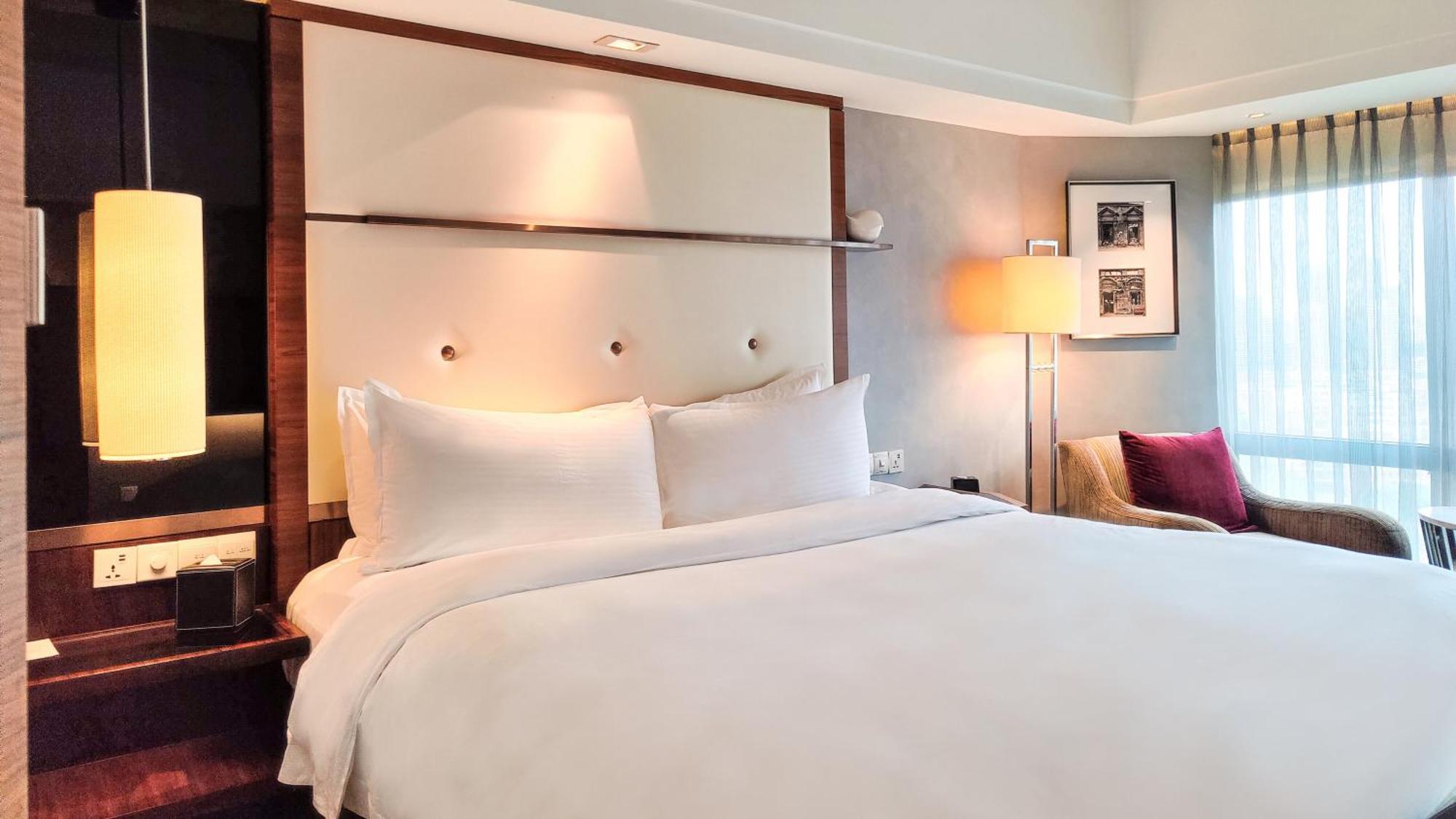 Intercontinental Shanghai Pudong By Ihg Exterior photo